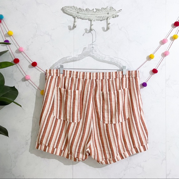 Old Navy XL High Rise Striped Linen Cotton Blend Elastic Waist Pull On Shorts - Picture 3 of 8